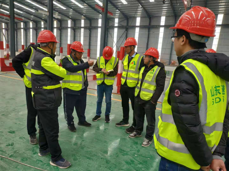 现场办公会(左三为张俊艇)_meitu_3.jpg 现场办公会(左三为张俊艇)_meitu_3.jpg