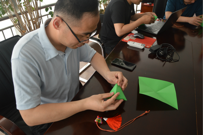 DSC_0477_meitu_2.jpg DSC_0477_meitu_2.jpg